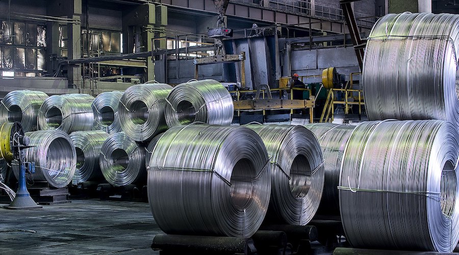 Aluminum industry faces big decarbonization challenges - report