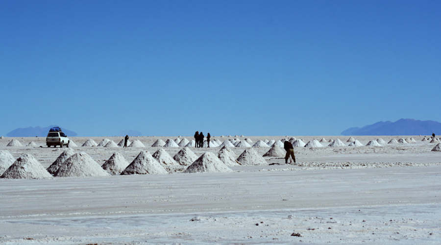Lithium supply chain threatened by East-West geopolitical tensions - report